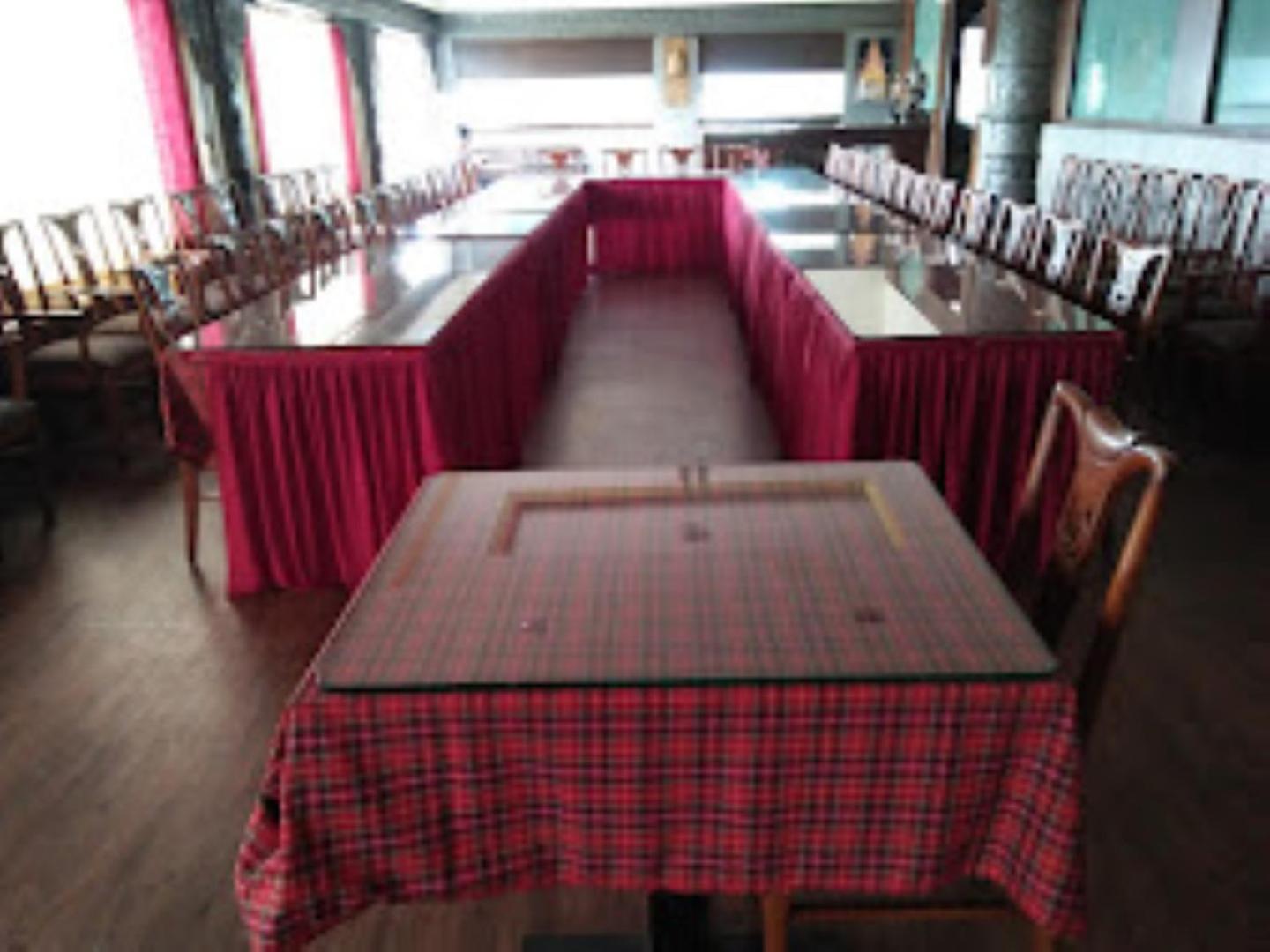 Hotel Maratha Palace,Satara Buitenkant foto
