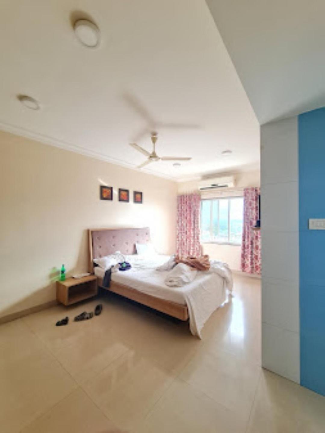 Hotel Maratha Palace,Satara Buitenkant foto